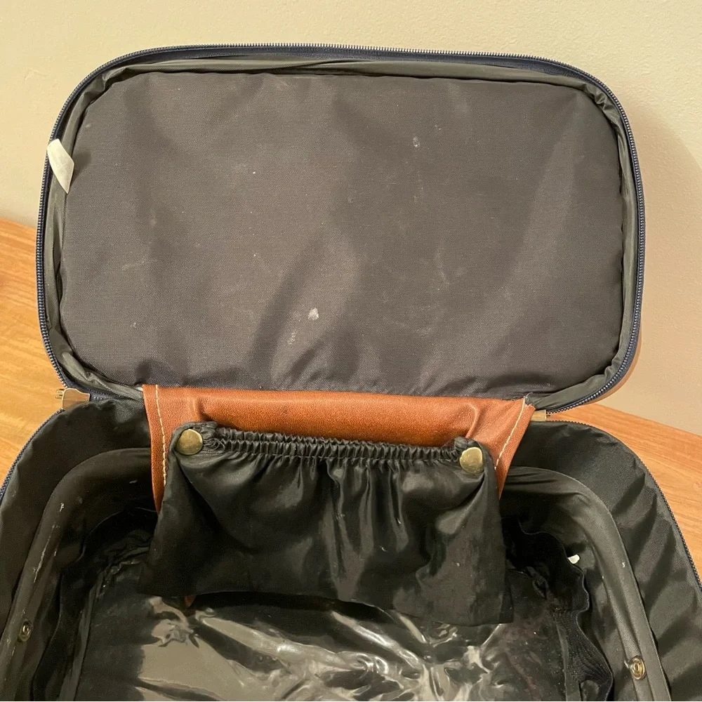 Vintage Diplomat Club Navy and Brown Cosmetic Case